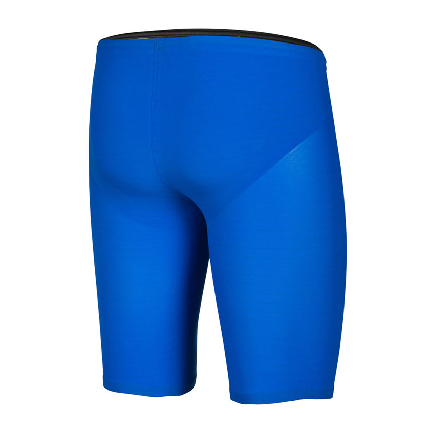 Blue Arena Carbon Air 2 jammers are lightweight yet compressive.